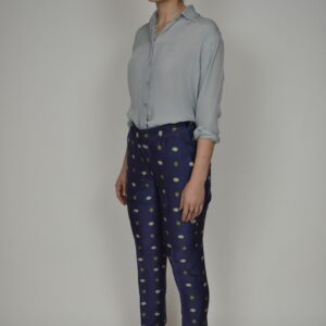 TAPERED PANTS IN NAVY BLUE RAW SILK