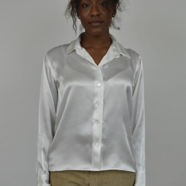 SIMPLE WHITE SHIRT IN CHARMEUSE SILK