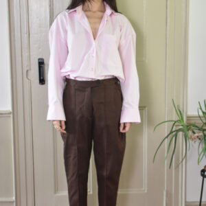 COFFEE PINTUCKED PANTS IN BRUSHED COTTON TWILL