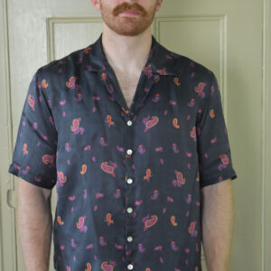 CAMP COLLAR SHIRT IN NAVY PAISLEY TWILL SILK