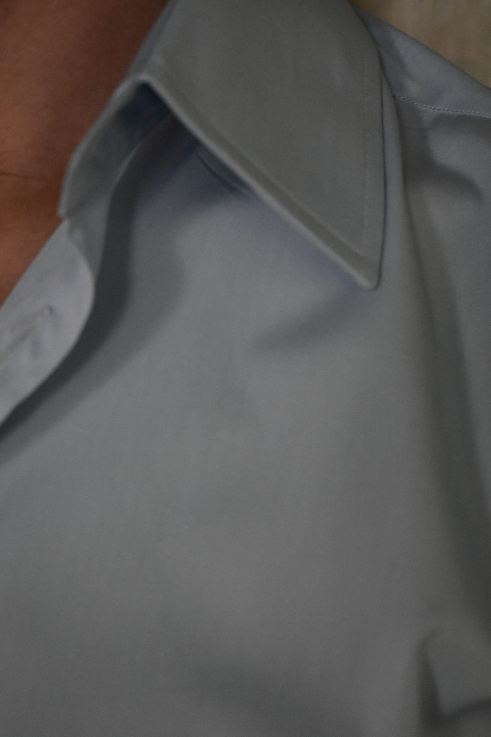 HAND-SEWN SHIRT IN PLAIN BLUE 120s 2-PLY POPLIN 8 HAND-SEWN SHIRT IN PLAIN BLUE 120s 2-PLY POPLIN - Image 8