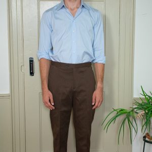 SIMPLE TAPERED COFFEE PANTS IN BRUSHED PEACH-SKIN COTTON TWILL